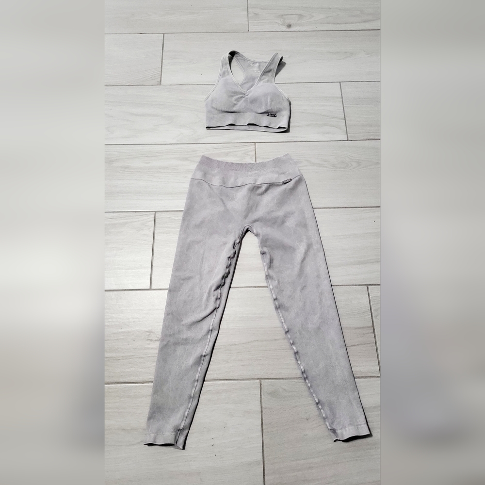 Bombshell Gray 2 pieces Active Wear